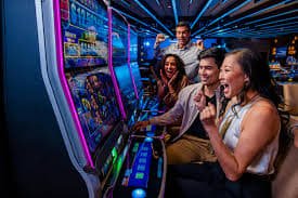 Ilustrasi permainan slot online di tkp88